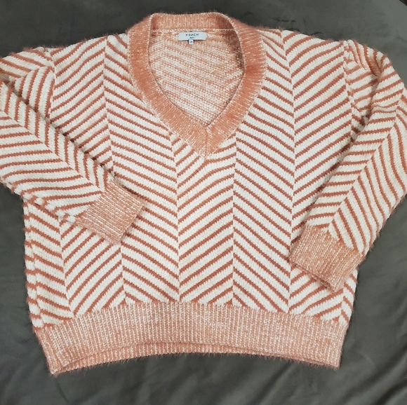 Frnch Rose Women's Striped V-Neck Sweater SZ Small/Med - Picture 4 of 5
